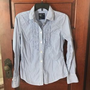 American Eagle Button Down